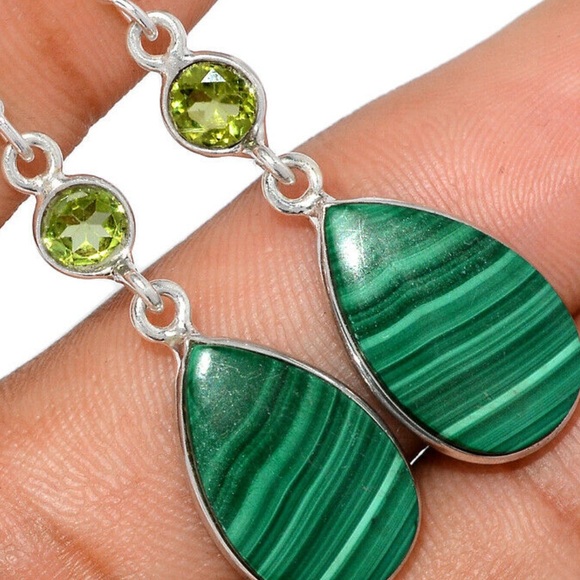 Malachi and peridot sterling silver earrings - Picture 2 of 2